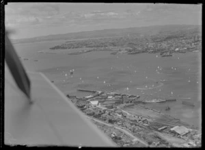 Auckland, showing wharves