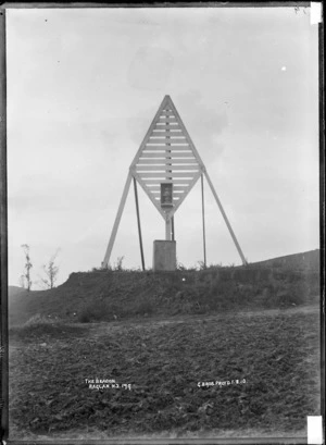 The beacon, Raglan, 1910 - Photograph taken by Gilmour Brothers