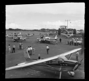 Air pageant at Mangere Aerodrome, Auckland