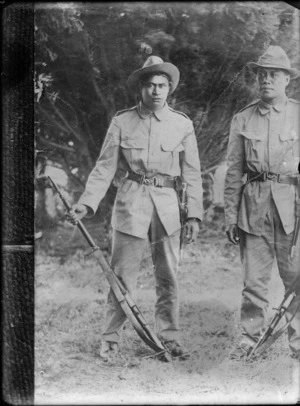 World War I soldiers from the Pioneer Battalion, including Pa Tawhai - Photographer unidentified