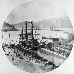 The Hurunui (Ship) in Lyttelton Harbour