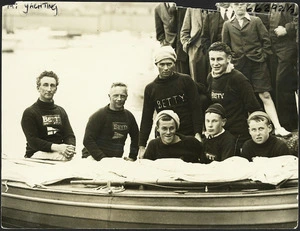 Creator unknown : Photograph of sailors from the yacht Betty