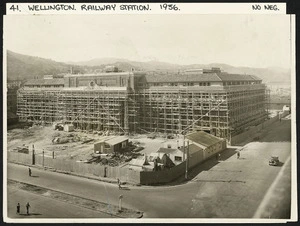 Wellington Railway Station under construction