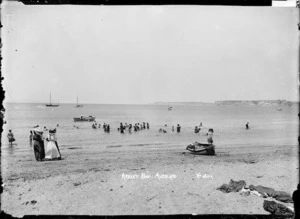 Bathers at Arkles Bay, Auckland