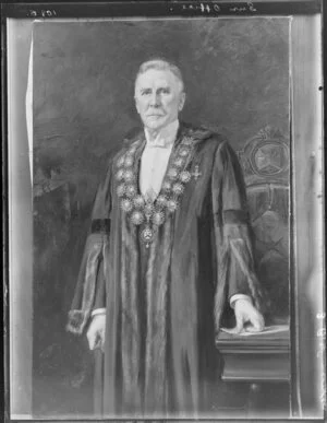 Oil portrait of Sir Thomas Kay Sidey, with chain of office, academic robes and decoration, by Richard Wallwork