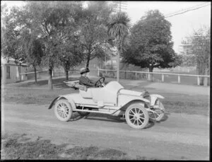 Wolseley motor car and unidentified driver, Christchurch