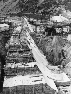 A view of the Waitaki dam during construction