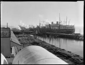 Ships docked at wharf, Bluff, Southland District