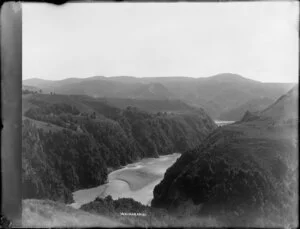 Waimakariri River above Staircase [Stream / Gully / Viaduct?], Canterbury