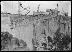 View of the Arapuni Dam under construction, circa 1928.