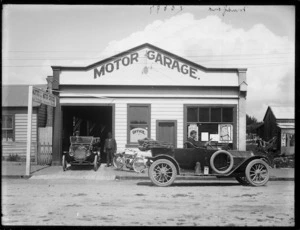 Mudford & Sons motor garage, Stratford