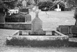 Holmes and Mills family grave, plot 4103 Bolton Street Cemetery