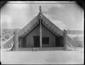 Nuku Te Apiapi meeting house at Whakarewarewa