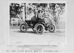 Members of the Vaughan family aboard an Oldsmobile, the first automobile in Paraparaumu