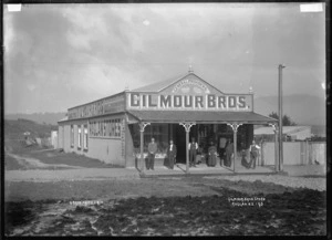 Gilmour Brothers store, Raglan, 1910 - Photograph taken by Gilmour Brothers