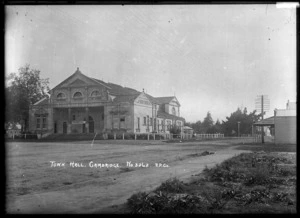 Town Hall at Cambridge, circa 1910s