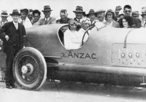 Norman 'Wizard' Smith and Don Harkness in the car Anzac, Ninety Mile Beach
