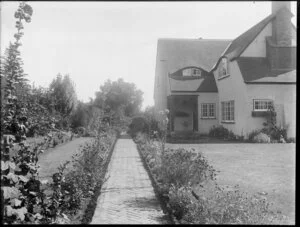 Two storey house and garden, 43 Holmwood Road, Fendalton, Christchurch