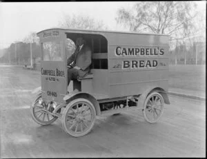 Bread delivery van, Campbell Brothers Ltd, number plate CH-465
