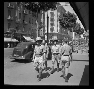 New Zealand soldiers on leave in Cairo, Egypt, during World War 2