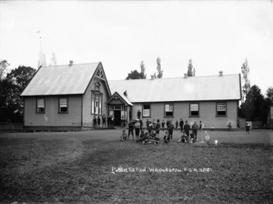 Children outside their school in Waipukurau