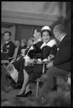 Queen Sirikit and Prime Minister Keith Holyoake in conversation