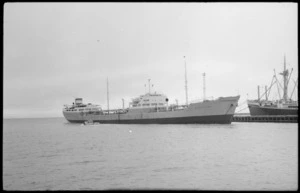 Gannsfjord, ship.