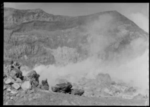 White Island geothermal activity