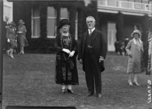 Unidentified group during Royal Tour