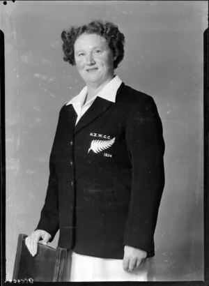 Ivy Joyce Clothier, New Zealand Women's Cricket player, 1954
