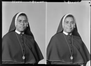 Unidentified nun [Sister Sarto?] in habit & goffered veil [two images]