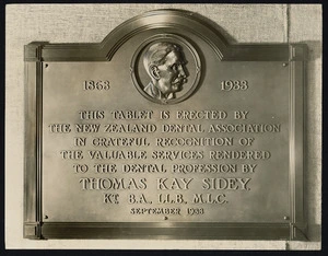 Tablet in honour of Thomas Kay Sidey - Photograph taken by S P Andrew