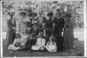 Group photograph of members of the Martin and Carter families