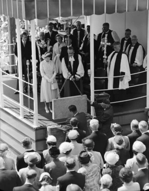 Her Majesty Queen Elizabeth II laying the foundation stone of St Paul's Cathedral, Wellington