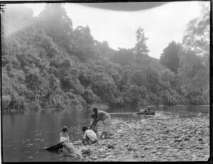 Boating on a tributary of the Whanganui River