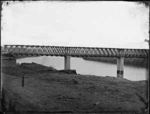 Railway bridge over the Whanganui River at Aramoho