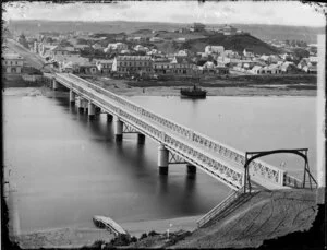 Looking across Whanganui River and Victoria Avenue bridge from Durie Hill