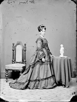 Mrs Young - Photograph taken by Thompson & Daley of Whanganui
