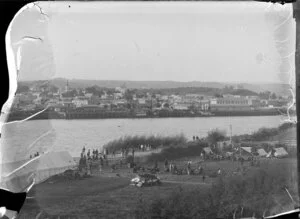 Wanganui, looking across the river towards the city