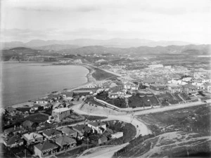 Looking over Kilbirnie, Wellington, with Evans Bay on the left