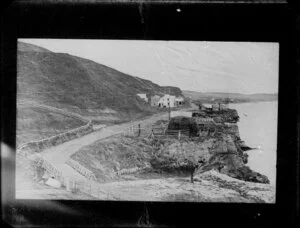 Taylorville, Red Lion Hotel, from base of Shakespeare Cliff, Whanganui
