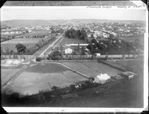 Aramoho, Wanganui. Panorama from Durie Hill towards St John's hill