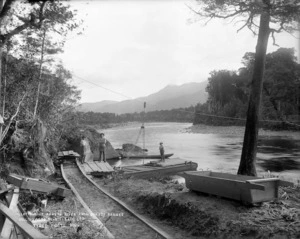 Punt on the Aorere River, Golden Bay