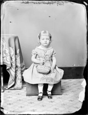 Sargeant Eyton's daughter, aged 3 of Waihi