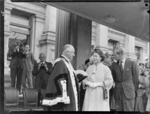 Queen Elizabeth II and the Duke of Edinburgh meeting the Mayor of Wellington, Robert Macalister, Royal Tour 1953-1954