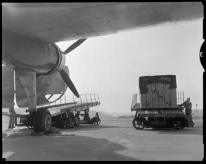 Loading a Bristol Freighter B 170 aeroplane, Rongotai Airport, Wellington