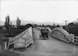 Opawa Bridge, Blenheim, and a car travelling across