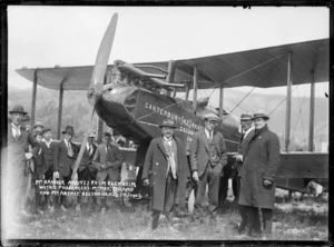 Pilot Herbert Nelson Hawker in Nelson with Mr Perano and Mr McArtney after their flight from Blenheim