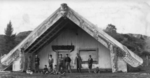 Carved house "Tanewhirinaki" at Waioeka