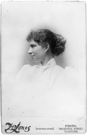 Jones, Francis Lawrence, d 1898 : Mabel McIndoe